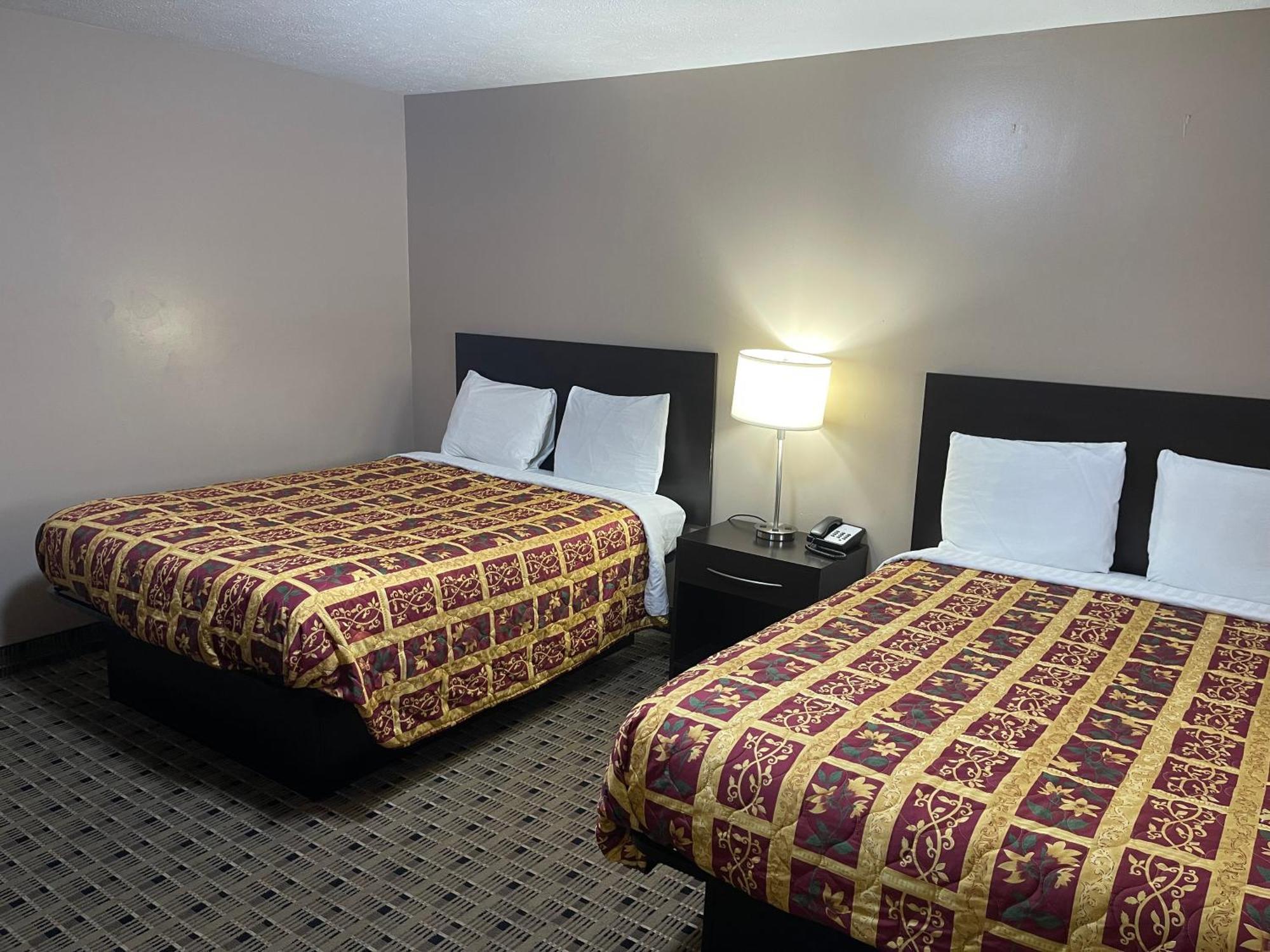 Economy & 2* Ashtabula